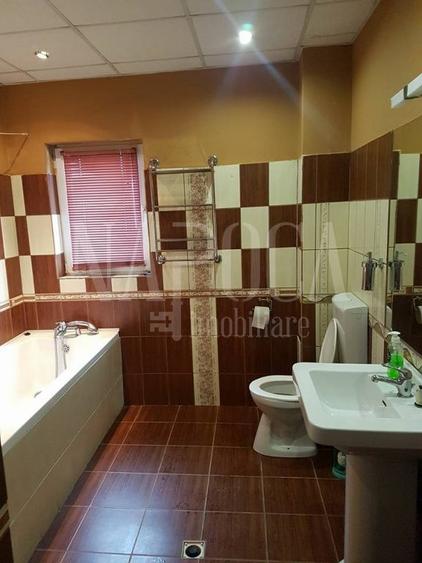 Casa 8 camere de vanzare in Centru, Cluj Napoca