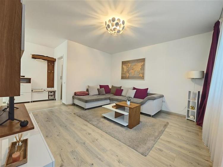 Inchiriere apartament 3 camere, Ghimbav, bloc nou, mob utilat