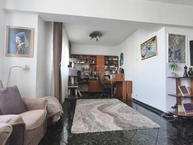 4 camere, 8/10, anvelopat, 88mp, bloc 1979-Pacii