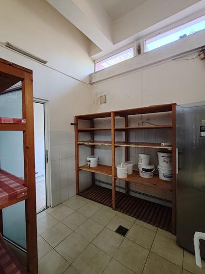 Spatiu comercial, 207 mp, zona Ramira