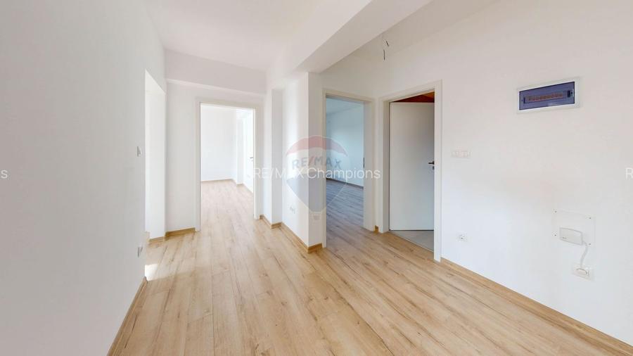 Rate la dezvoltator | 3 camere | 67 mp | Comision 0 | 116.330 E + TVA - 11