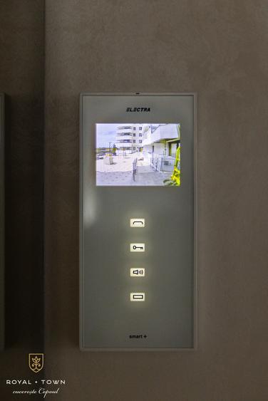 Apartament 3 camere Royal Town