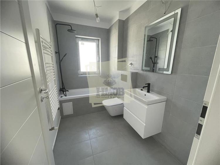 Apartament nou 4 camere 2 bai si parcare pe Doamna Stanca