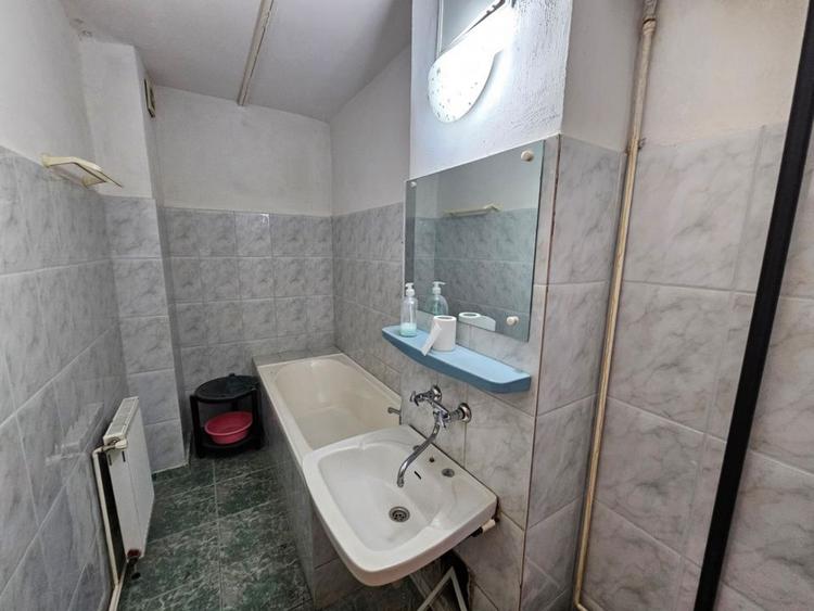 Apartament 3 camere 72 mp utili, lift, zona Terezian 0% Comision