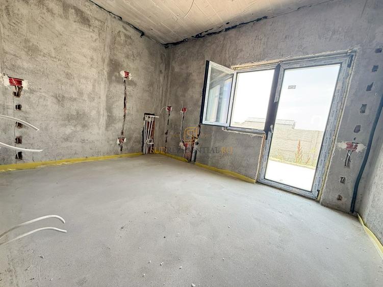 Vila Individuala / 4 Camere / 2 Bai / Panouri Solare-Rate Dezvoltator