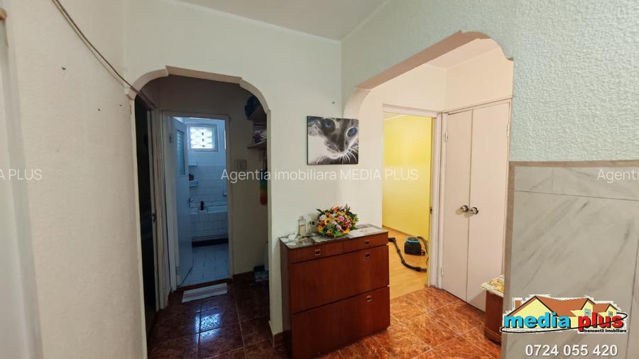 🏠 De vânzare – Apartament 3 camere, decomandat, zona Restaurantul Cosoreanu - 7