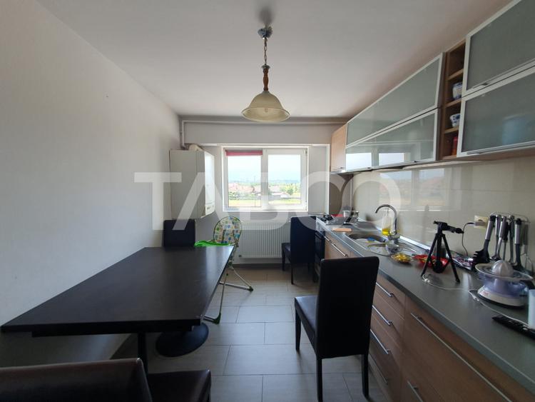 Apartament 4 camere 120 mp utili + balcon etaj 2 mobilat utilat
