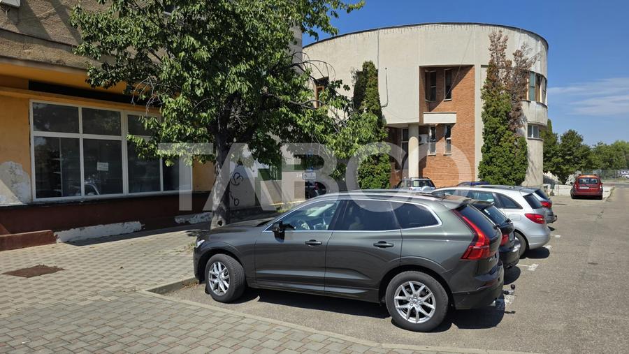 Spatiu comercial de vanzare in Cugir zona Primariei