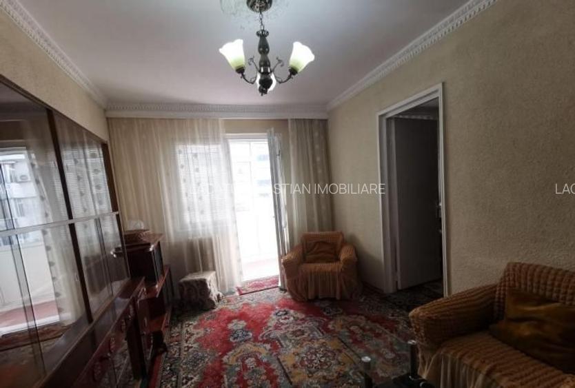 APARTAMENT 3 CAMERE SEMIDECOMANDAT CONFORT 2 ZONA KM 4-5 - 2