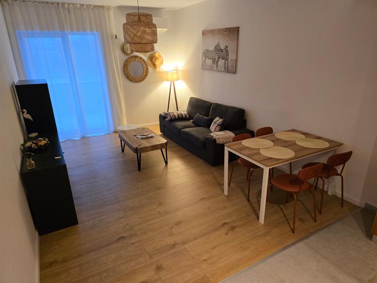 Apartament 2 camere decomandat 72mp Baneas Jandarmeriei
