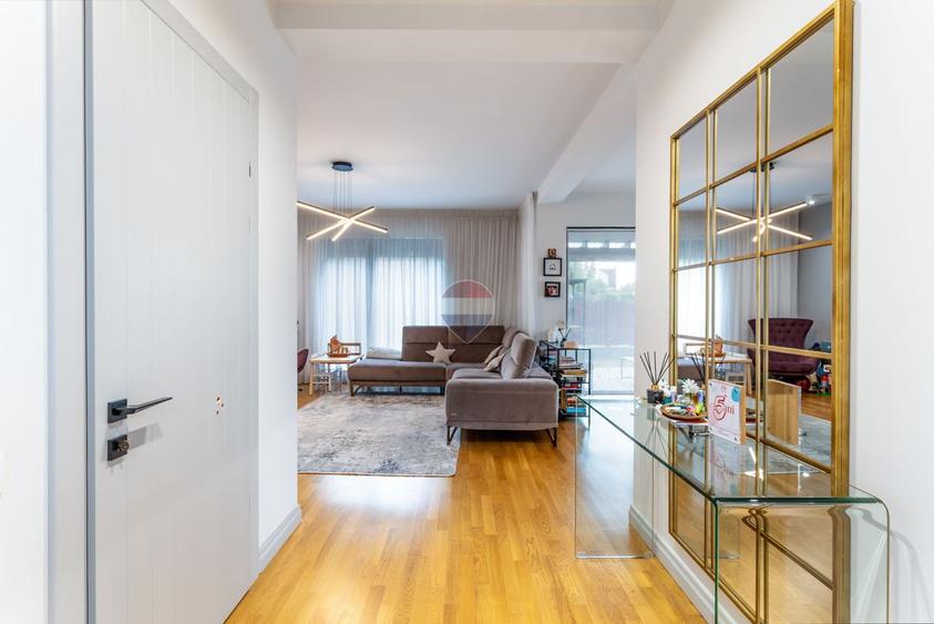 Duplex 4 camere, superfinisat, terasa, zona linistita in Someseni