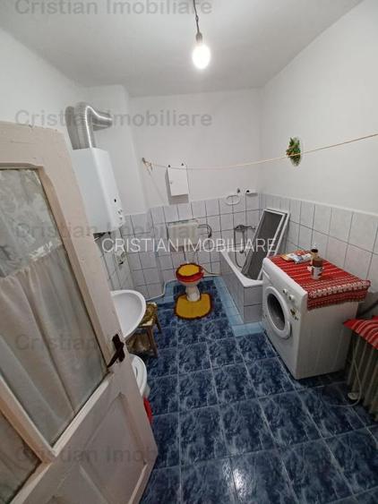Casa din caramida, teren 180 mp, deschidere dubla, zona Piata Saraca - 9