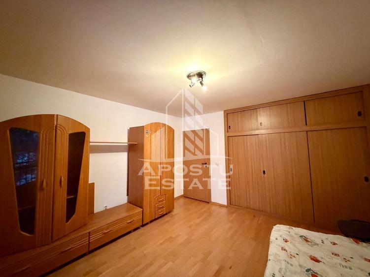 Apartament cu 2 camere de inchiriat, la casa, zona Modern, Timisoara