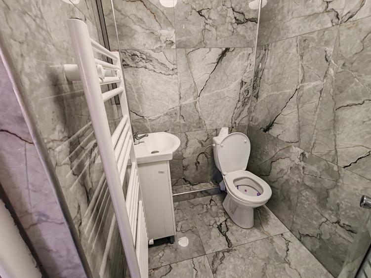 Garsoniera in casa, mobilata si utilata zona Craiter