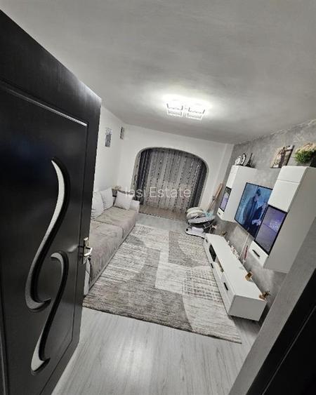 Apartament 3 camere decomandat in Mircea cel Batran, 60 mp, Etaj 3, Centrala pro - 3