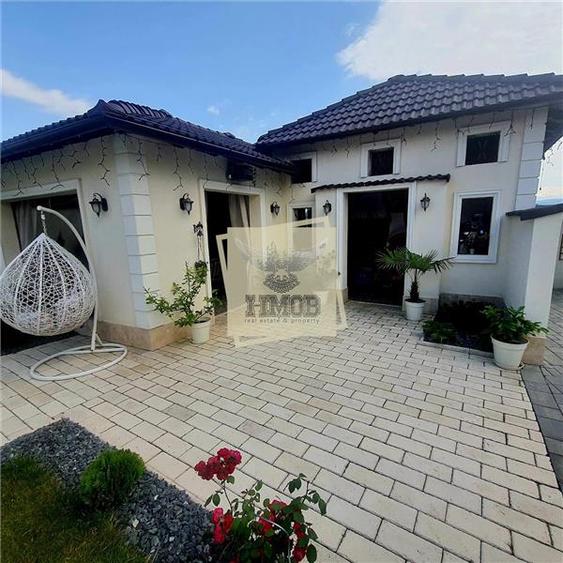 Casa lux 280 mpu 5 camere 5 bai garaj piscina si teren 1200 mp