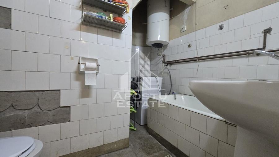 Casa individuala 3 camere, teren 678 mp Parneava