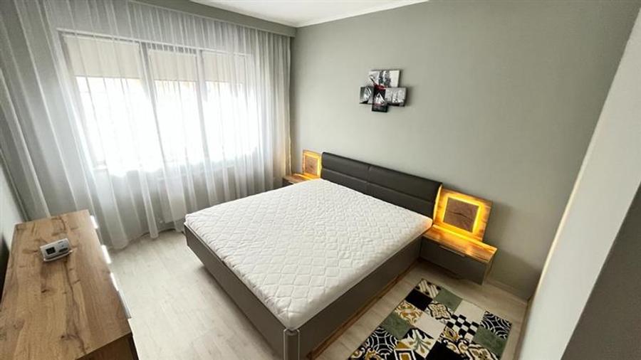 Inchiriere apartament 2 camere, Politehnica, vedere panoramica, 4 minute de metr