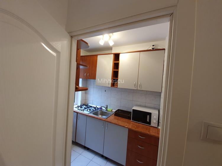 370 negociab De inchiriat Garsoniera lux etaj 2 apropiere metrou Muncii si Iancu - 3