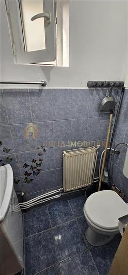CASA 5 CAMERE 120 MP  ZONA UMF  CURTE 95 MP