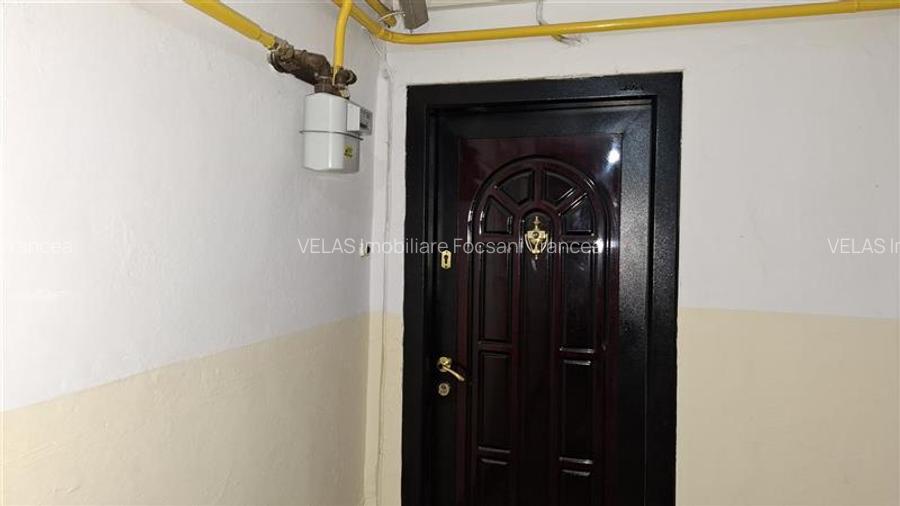 Apartament 3 camere, et 4, CT, logie+balcon - 8