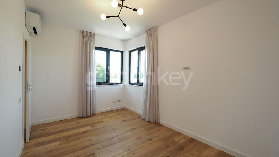 Vila moderna cu 5 camere | Paradisul Verde