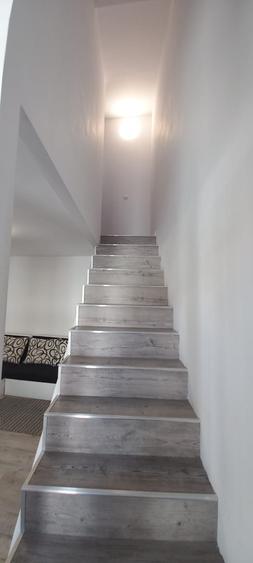 Apartament 2 camere mansardat Calea Calarasilor cu gradina A10