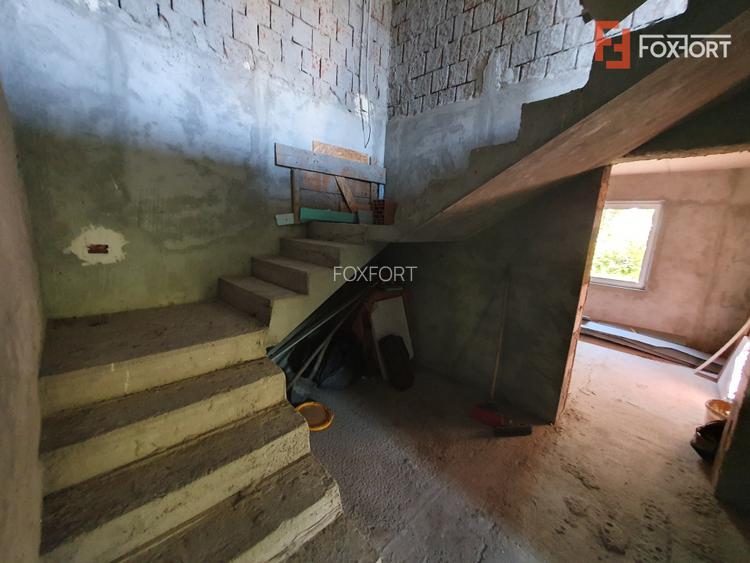Casa individuala cu 5 camere si 2 bai, Central - Jebel - 15