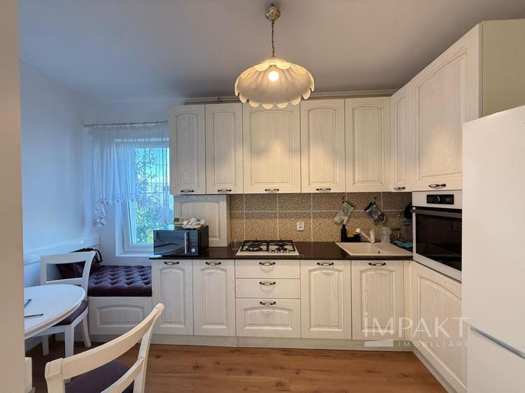 Apartament 3 camere Zorilor cu parcare 71 m2