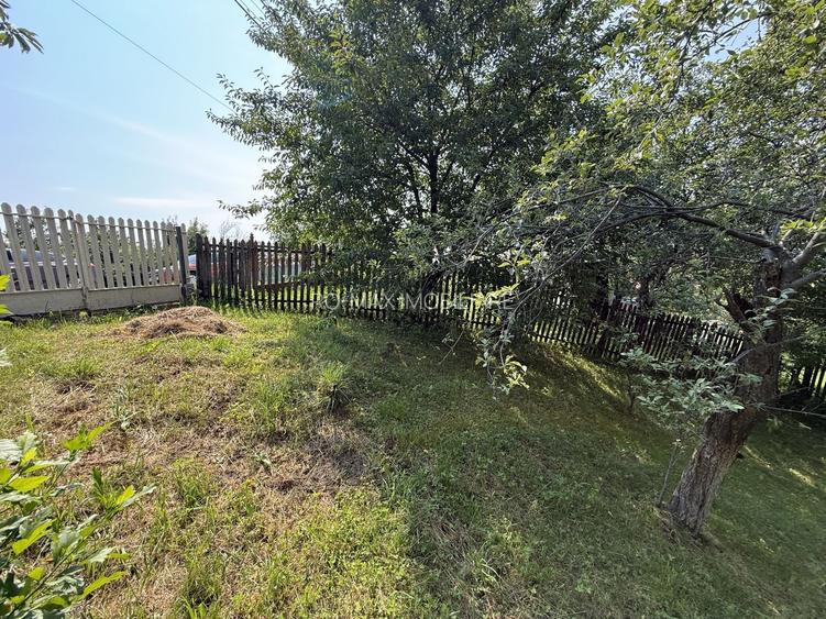 Casă parter+mansarda 80 mp+ teren intravilan 476 mp Sotrile Prahova ! - 26