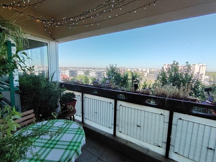 Apartament superb Complex Primavara cu loc de parcare