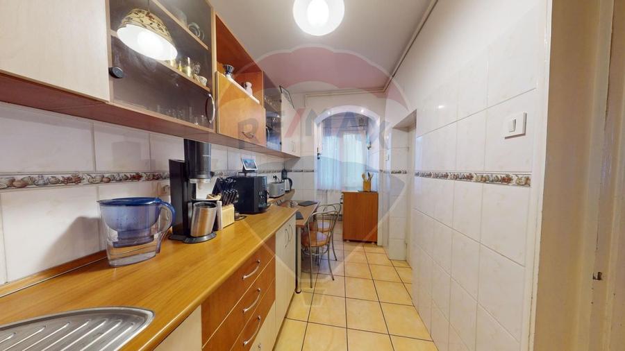 Inchiriere apartament 3 camere str. Hategului 2, Strand