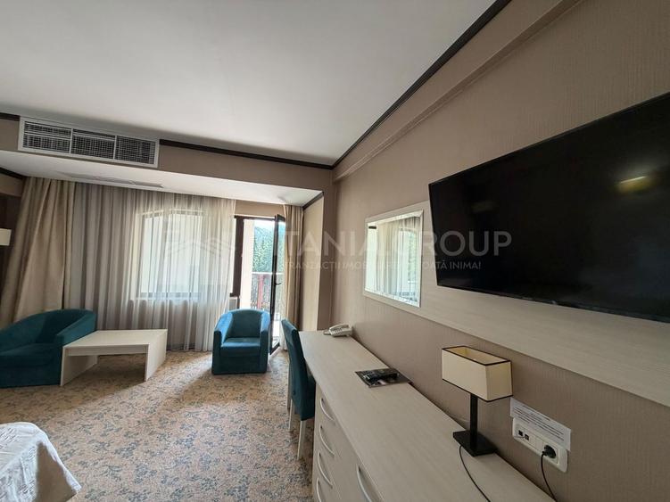 Hotel 4 stele, complet echipat, 85 camere, teren 5000 mp - Predeal