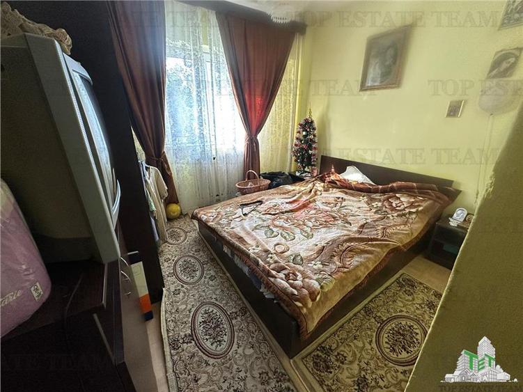 Apartament 3 camere de vanzare langa metrou zona Aviatiei Bucuresti