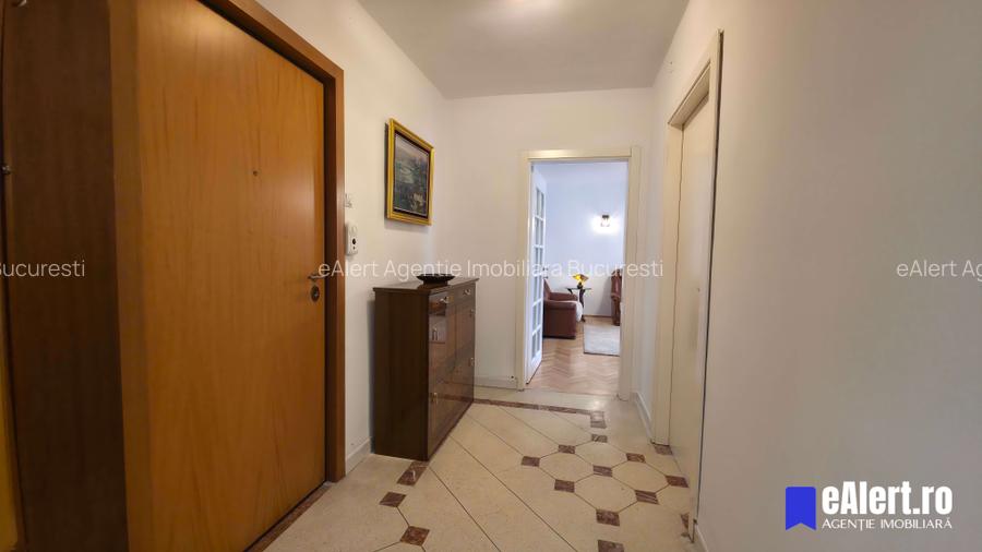 Prima inchiriere, 2 camere, str. Sfanta Vineri, Unirii, 63 mp, decomandat!