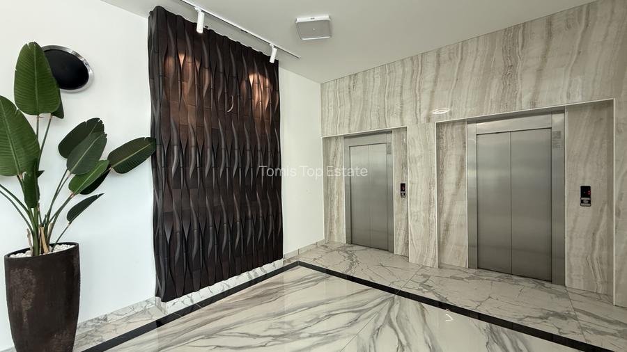 Apartament cu 3 camere direct in prima linie la mare White Sea