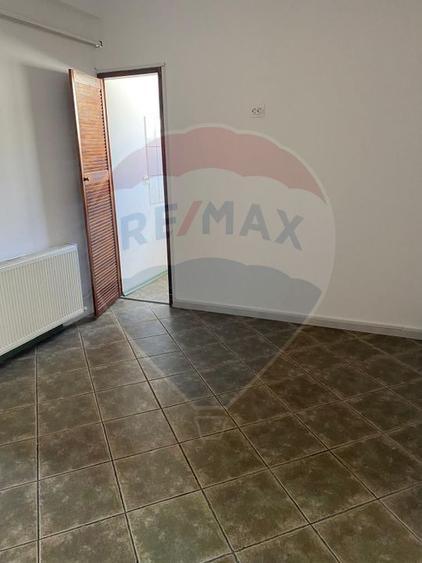 Vila – Etaj 2 + Mansardă de închiriat | Zona Vitan – București Mall