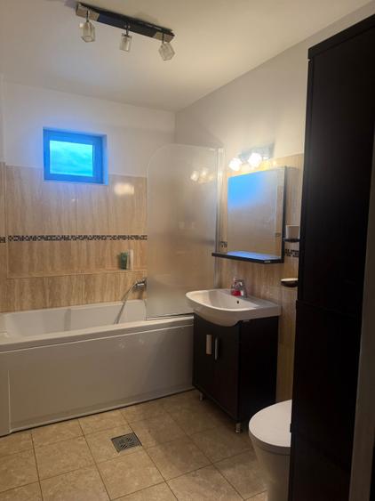 Apartament 3 camere, 100 mp utili, zona Ciuperca
