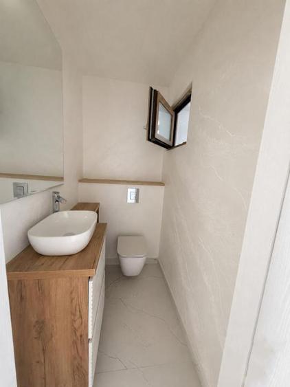 Vanzare 3 camere, etaj 1, orientare sud /Malva Homes /comison 0