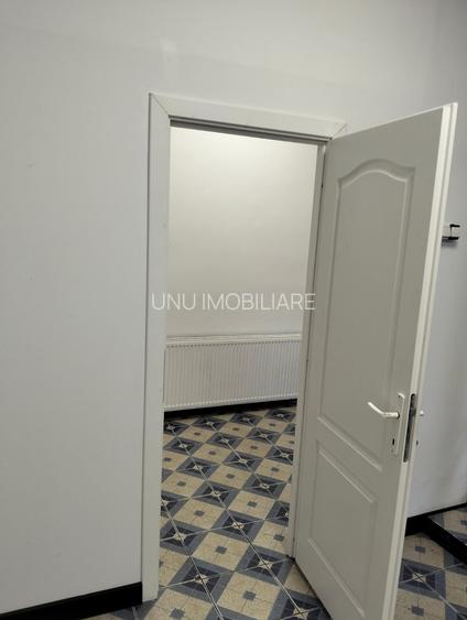 Spatiu Comercial zona Poitiers - Aumovio - 6