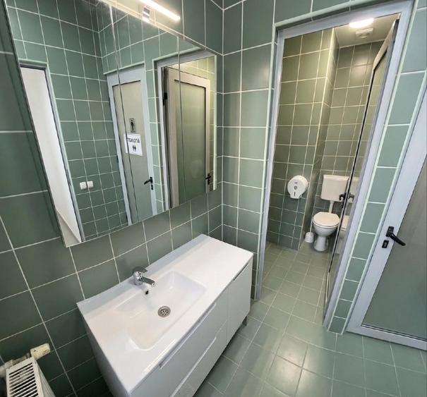 ETAJ DISPONIBIL - Compartimentare Office | Cabinete dotate | Peste 300 mp