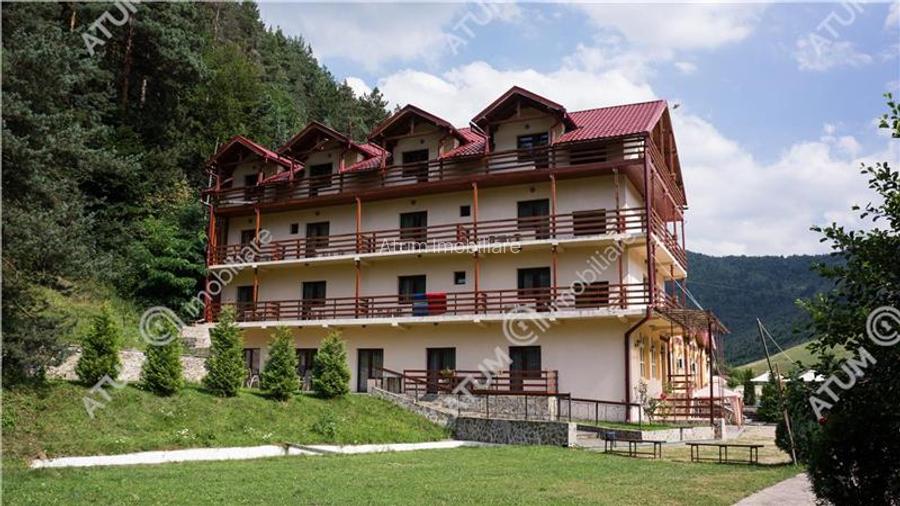 Pensiune turistica cu restaurant si 33 camere in Rasinari Sibiu - 27