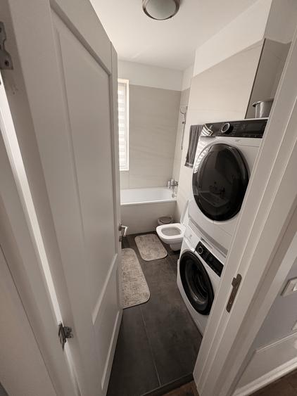 Apartament 3 camere, 2 băi și parcare subterană - Zona Soarelui - Comision 0%