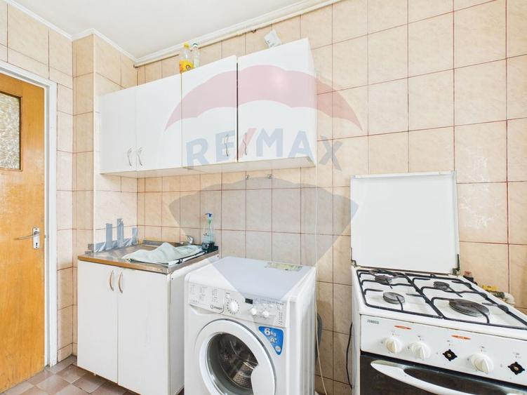 Apartament cu 2 camere de vanzare - Zona Alexandru Obregia