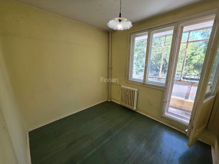 Direct proprietar, vând ap. 4 camere, Dr. Taberei – 3 min de metrou Râul Doamnei