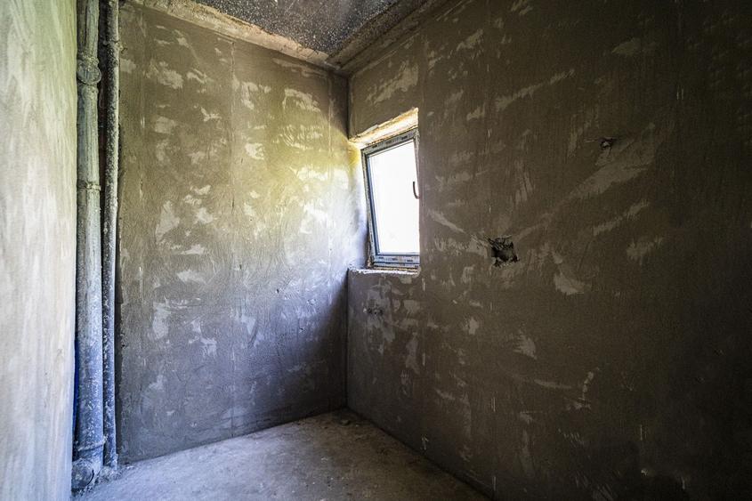 Apartament 3 cam., 2 bai, 2 balc., bloc nou, finisat la cheie, centrala termica
