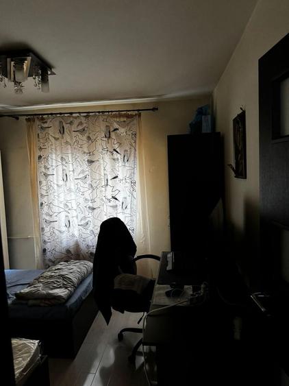 Apartament cu 3 camere , str. Bozieni