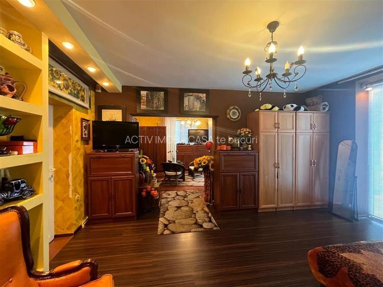 Lugoj, Parter De Vilă, Curte Proprie, 4 Cam., Pretabil Afacere + Locuinta,