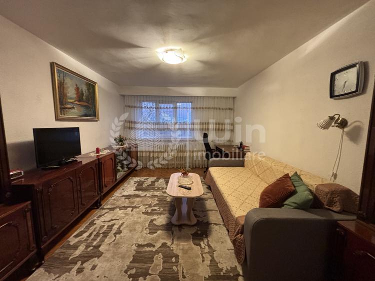 Apartament 3 camere decomandat | Etaj 3/10 | 72mp | Balcon | Manastur