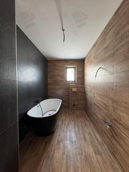 Casa individuală 4 camere în Comuna Berceni - mutare rapidă - zonă liniștită